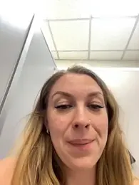 Sweet___Emily — вебкам-модель онлайн на stripchat