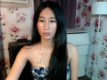 sweetcharise18 — вебкам-модель онлайн на chaturbate
