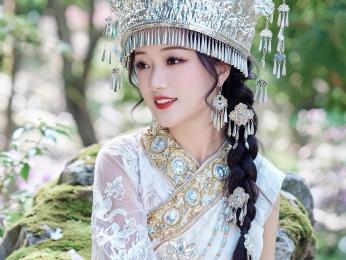 NolanMia — вебкам-модель онлайн на livejasmin