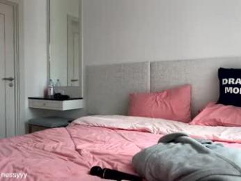 waki_lucky — вебкам-модель онлайн на chaturbate