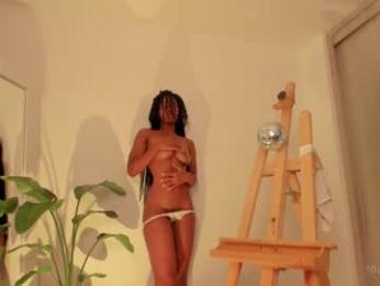 duna_du — Chaturbate stream photo (Apr 2023)