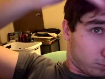 jeffreymillerjr08 — вебкам-модель онлайн на chaturbate