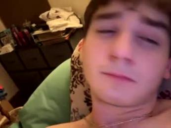 jeffreymillerjr08 — вебкам-модель онлайн на chaturbate