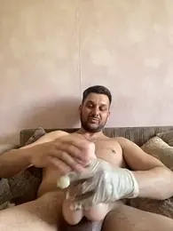 MaeltraJoy — Stripchat stream photo (May 2025)