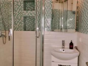 pinktwinss — вебкам-модель онлайн на chaturbate