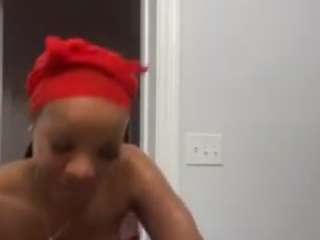 tastethepeach — Camsoda stream photo (Apr 2026)