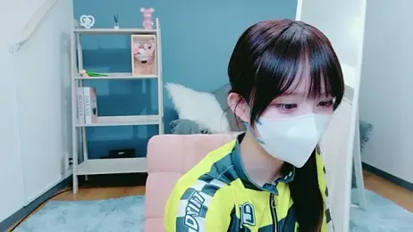 Koto-jpnk — вебкам-модель онлайн на stripchat