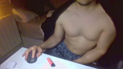 Romeo_el_nene — вебкам-модель онлайн на cam4