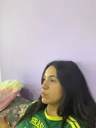 Marianahb-e — Stripchat stream photo (Feb 2026)