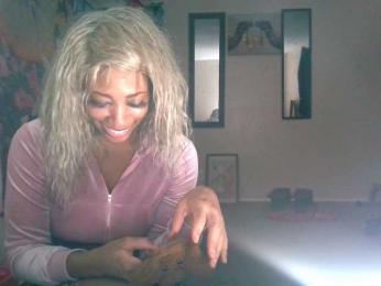 AdviceColumn — Bongacams stream photo (Feb 2026)