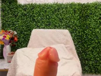 hotfallingdevil — вебкам-модель онлайн на chaturbate