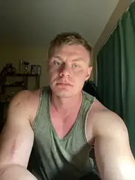 AlexStehp — вебкам-модель онлайн на stripchat