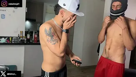 zoneboys — вебкам-модель онлайн на stripchat