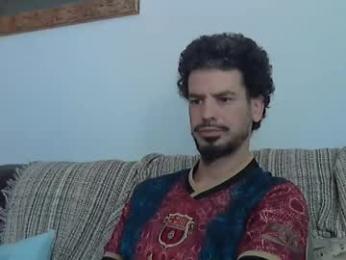 longnight5 — Chaturbate stream photo (Apr 2026)