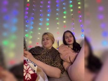 -Zoe-Love- — вебкам-модель онлайн на bongacams