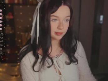 lola_sunnie — Chaturbate stream photo (Feb 2026)