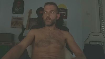 Fiesterooo30 — Cam4 stream photo (Oct 2025)