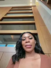 Belle___ — Stripchat stream photo (May 2026)