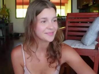 eli_sun — вебкам-модель онлайн на chaturbate