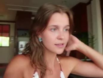 eli_sun — вебкам-модель онлайн на chaturbate