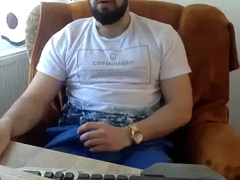 strongcoffee10 — Stripchat stream photo (Mar 2026)