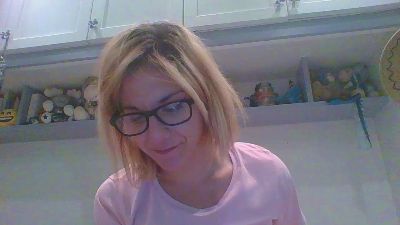 piccolaqueen — Cam4 stream photo (Mar 2026)