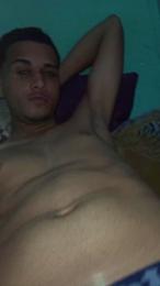 novin008 — Cam4 stream photo (Apr 2026)