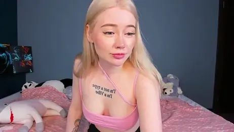 Lillie_Berry — Stripchat stream photo (Jun 2026)