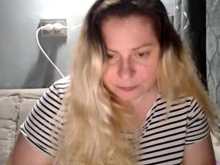 candycream17 — Camsoda stream photo (Feb 2026)