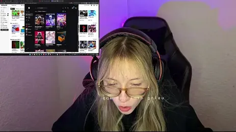 ReenKitty — Stripchat stream photo (Apr 2026)