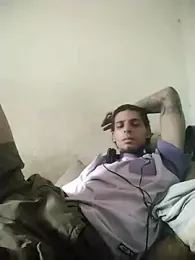 Tattohott — Stripchat stream photo (Apr 2025)