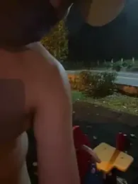 5inder — вебкам-модель онлайн на stripchat