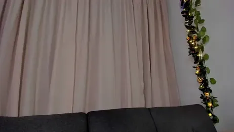 Michell_pineda — вебкам-модель онлайн на stripchat