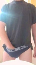 DivineDrop — вебкам-модель онлайн на cam4