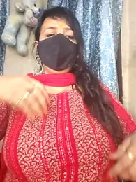 cute-tanvi — Stripchat stream photo (Apr 2026)