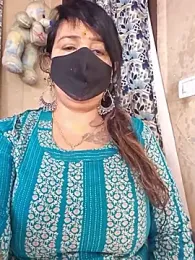 cute-tanvi — Stripchat stream photo (Apr 2026)