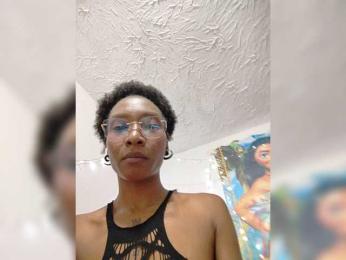 fiammetta-WhitePanter — вебкам-модель онлайн на bongacams