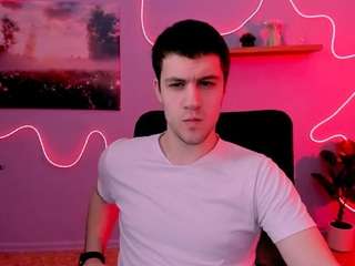 neo-raze1 — вебкам-модель онлайн на camsoda