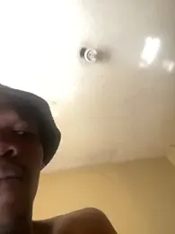 BigAndBeaut — Stripchat stream photo (Mar 2026)