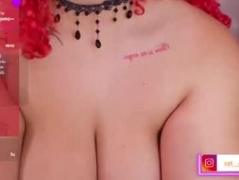 iriisfeitan — Chaturbate stream photo (Apr 2026)