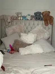 cydneyxox — Stripchat stream photo (Mar 2026)