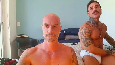 recoblue22cm — вебкам-модель онлайн на cam4