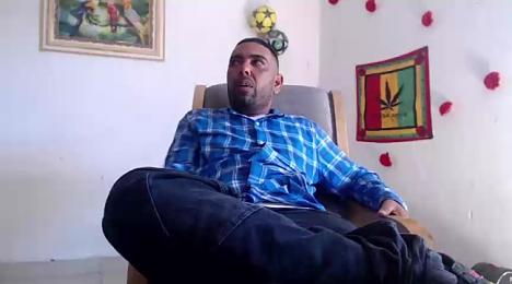 latinboybigcumh0t — Stripchat stream photo (Feb 2023)