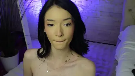 Sara_SweetXX — вебкам-модель онлайн на stripchat