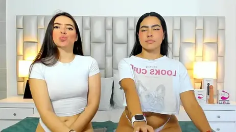 paola_katy_dicks — Stripchat stream photo (Feb 2026)