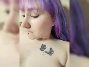 Darcy-666 — вебкам-модель онлайн на bongacams