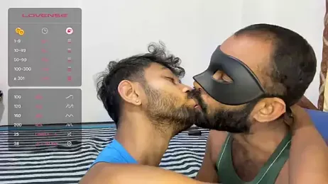 ShayanLK — вебкам-модель онлайн на stripchat