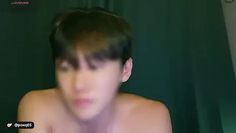 powq05 — вебкам-модель онлайн на stripchat