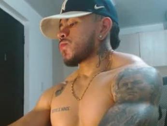 adam_shilder7 — Chaturbate stream photo (Jul 2026)
