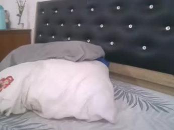 claralafontaine — Chaturbate stream photo (Apr 2026)